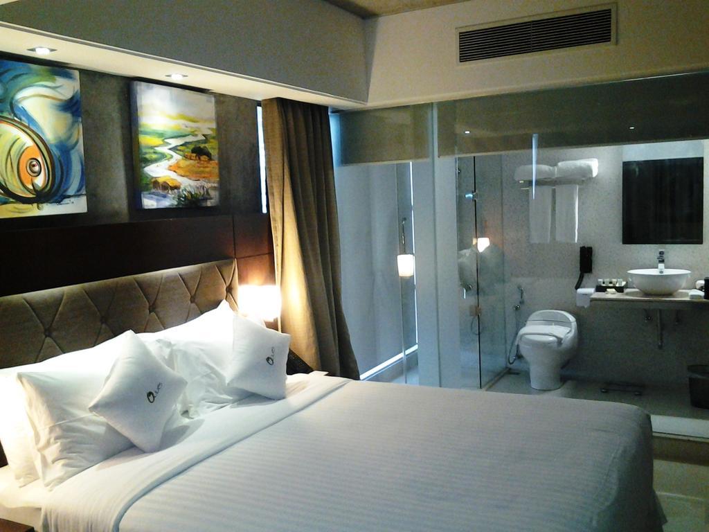 The Olives Hotel Дака Екстериор снимка